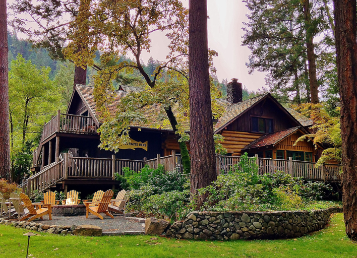 Exterior & Views 1, Weasku Inn, Josephine