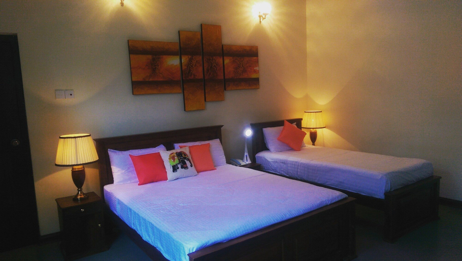 Bedroom 4, Country Breeze Villa, Negombo