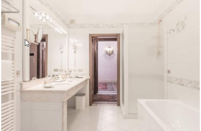 Bathroom 4, Hotel Duchessa Isabella Collection by GSA Hotels, Ferrara