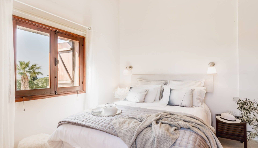 Bedroom 2, Villa Isabella