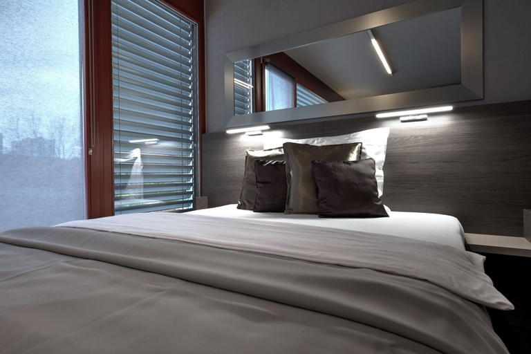 Bedroom 3, Volcano Spa Hotel, Praha 13