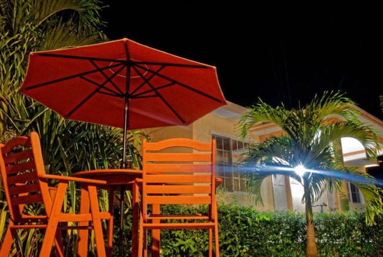 Others 5, Villa Mimosa, les Cayes