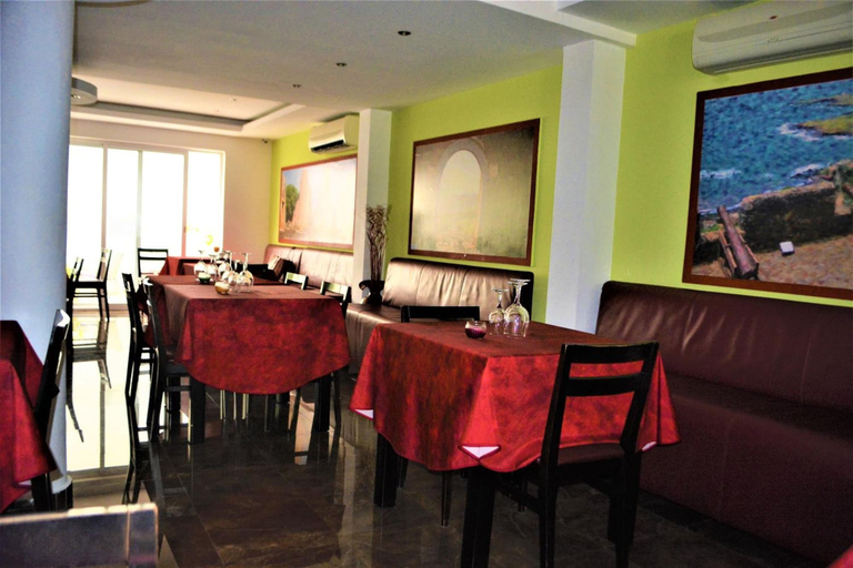 Food & Drinks 4, Sol Hotel, Praia