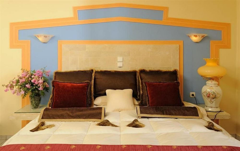 Bedroom 4, Parthenis Hotel & Suites, Crete