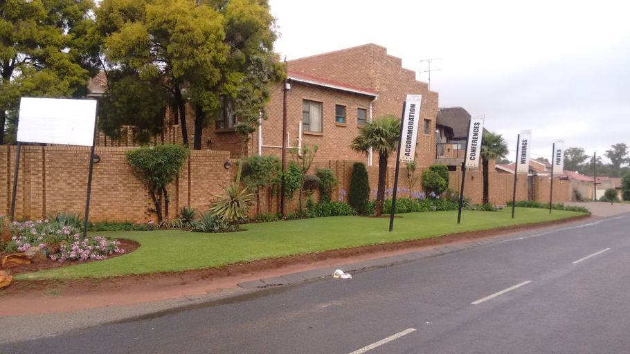Exterior & Views 2, Lapeng Village, Ekurhuleni