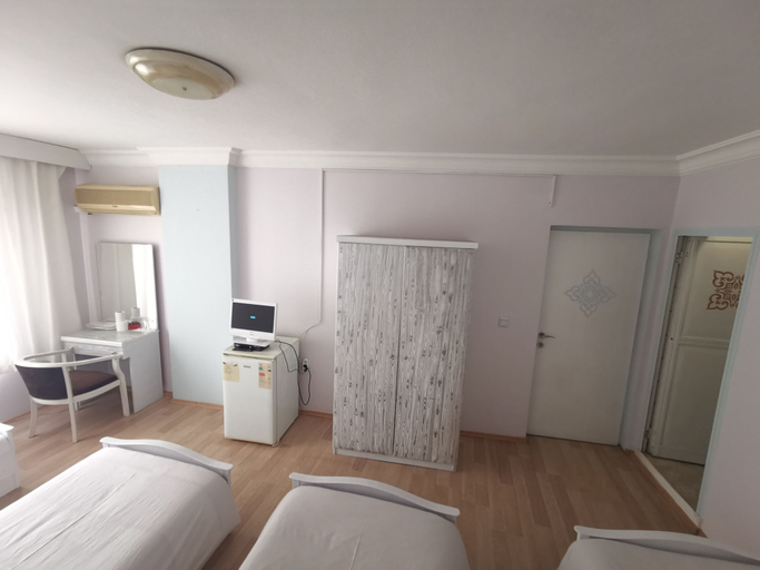 Bedroom 2, Saray Otel, Merkez