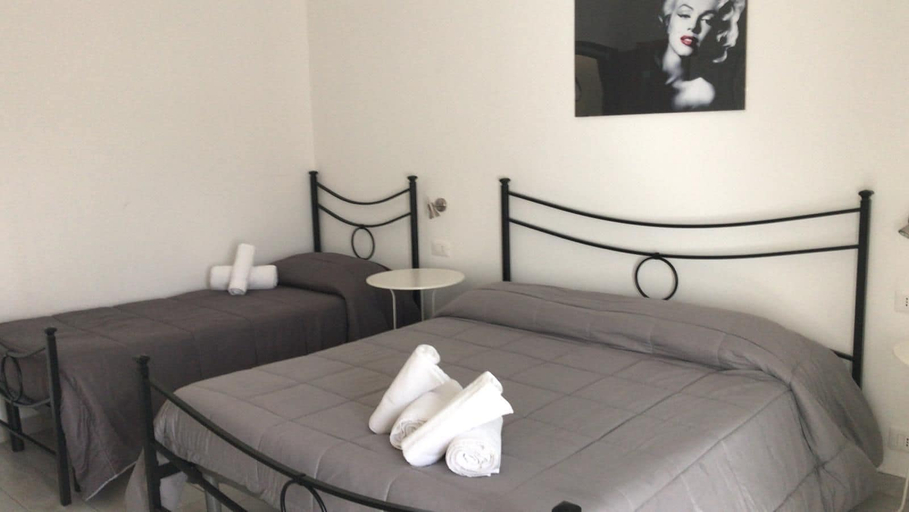 Bedroom 2, Caltagirone Casa Serena, Catania