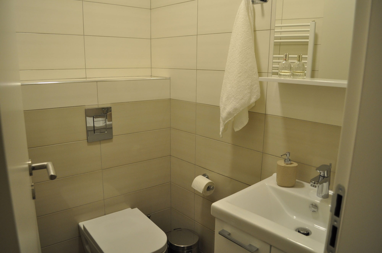 Bathroom 4, Apartments City&style, Zagreb