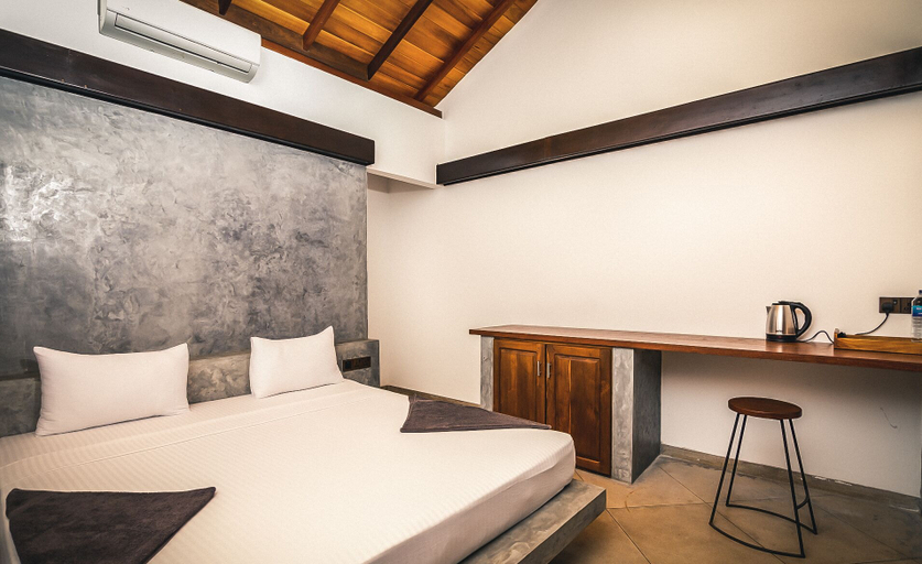 Bedroom 3, Central Beach Inn, Weligama