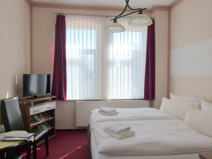 Bedroom 2, Hotel Friedchen, Kyffhäuserkreis
