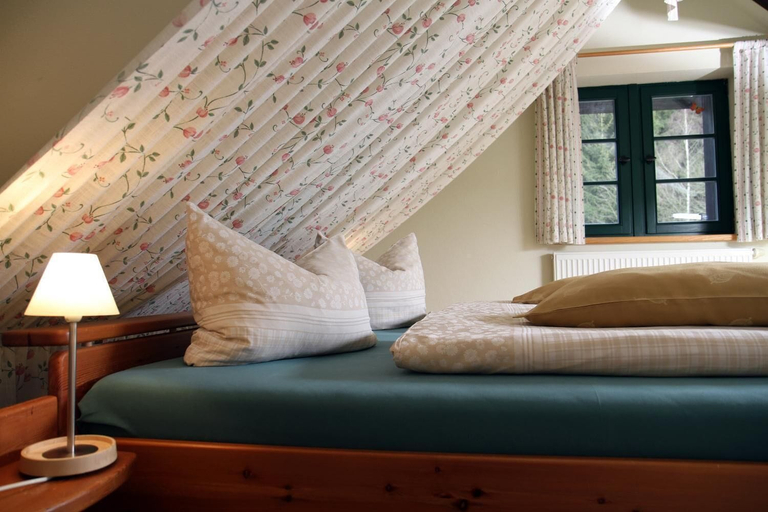 Bedroom 3, Altsächsischer Gasthof Kleines Vorwerk, Mittelsachsen