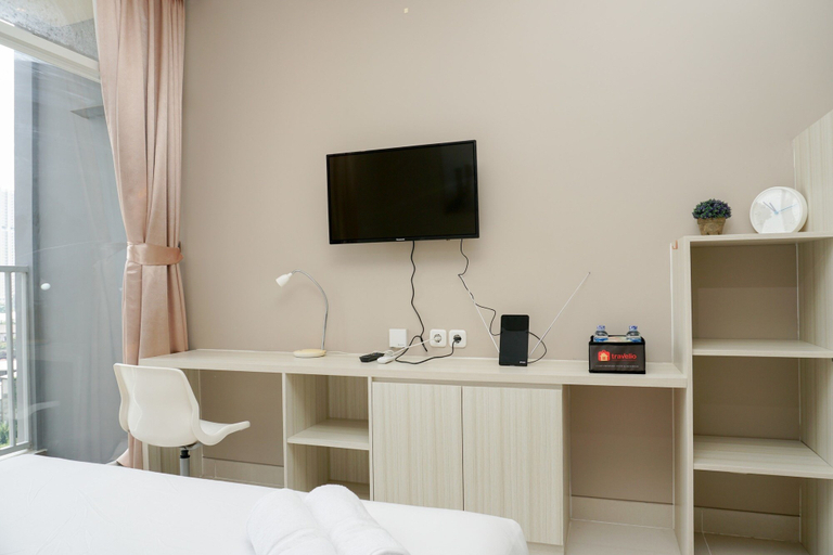 Others 4, Comfy Studio Ciputra International Apartment By Travelio, West Jakarta