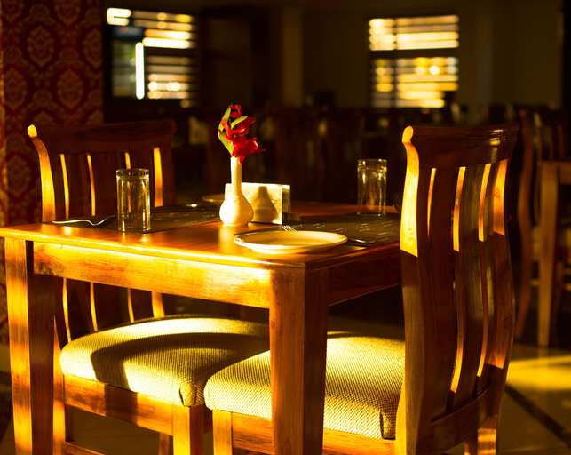 Food & Drinks 5, Hotel Kings Regency, Kangra