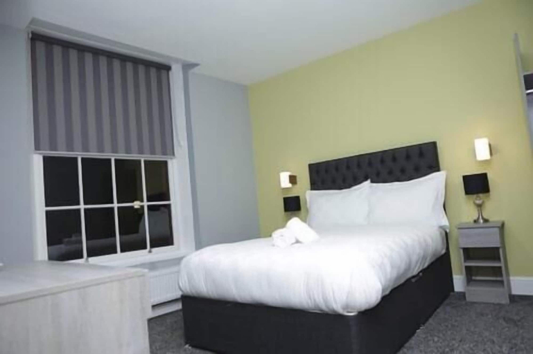 Bedroom 3, Spring Bank ApartHotel, Lancashire