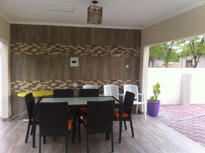 Others 4, Lediba Guest lodge, Ngamiland East