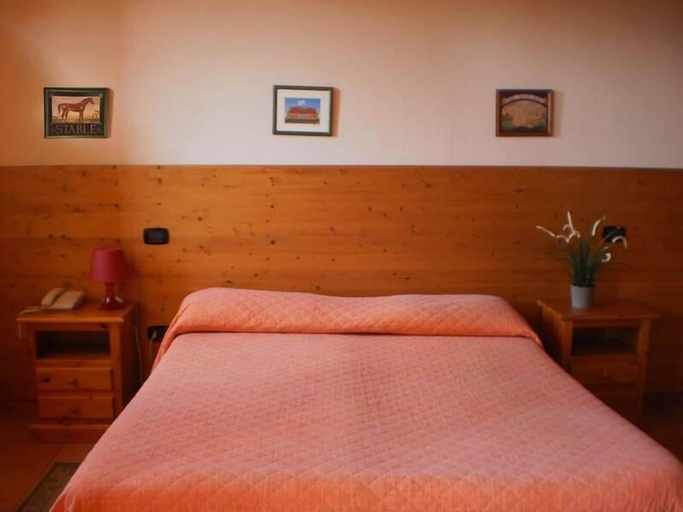 Bedroom 4, Osteria della Posta, L'Aquila