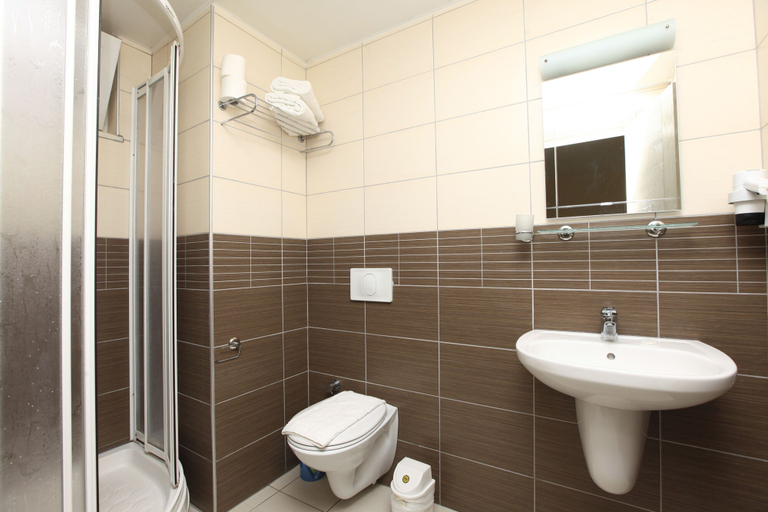 Bathroom 5, Hanay Suit Hotel, Manavgat
