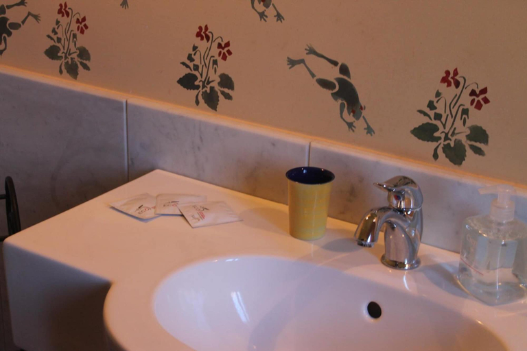 Bathroom 3, B&B La Rena Rossa, Catania