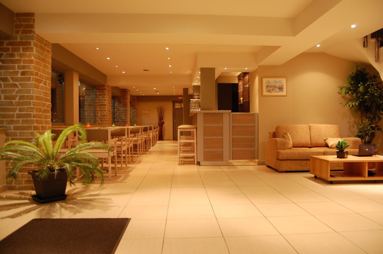 Others 5, Hotel Antirrio, West Greece
