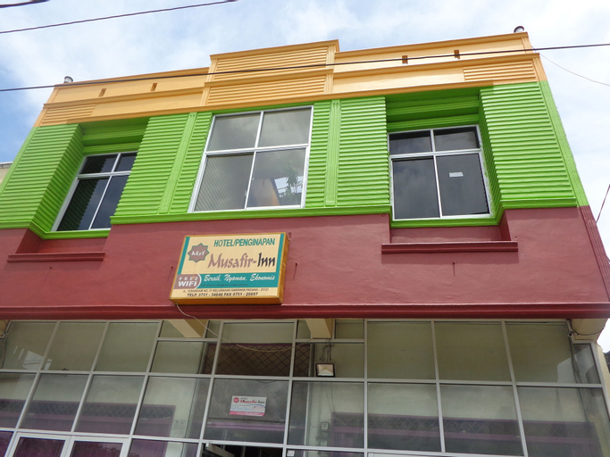 Exterior & Views 26