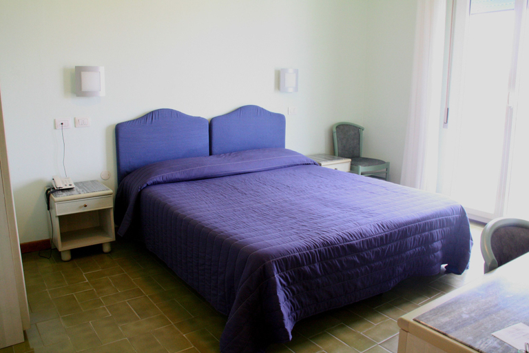 Bedroom 4, Alba Hotel, Ravenna