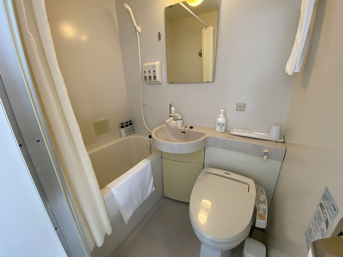 Bathroom 2