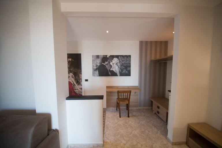 Bedroom 4, La Dolce Vita, Imperia