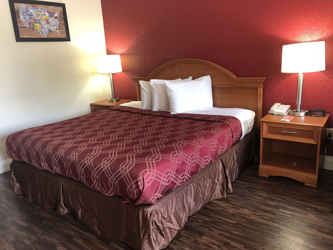 Bedroom 3, Econo Lodge Pine Bluff, Jefferson