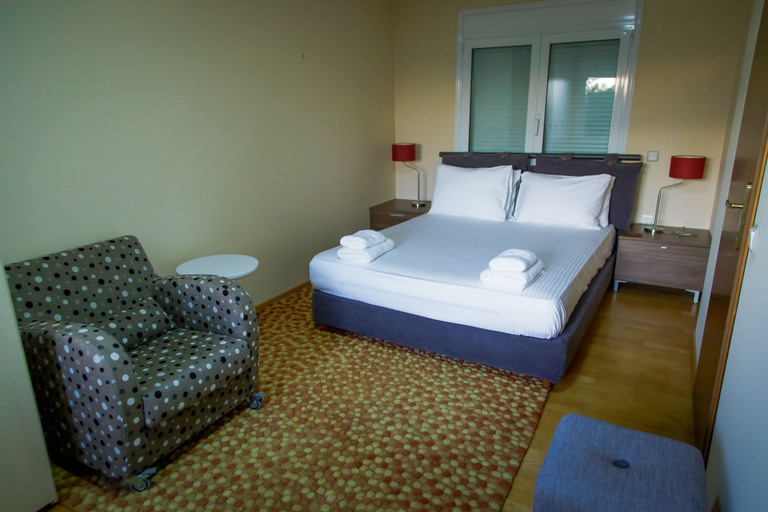 Bedroom 2, Vila Nikopolis, Epirus