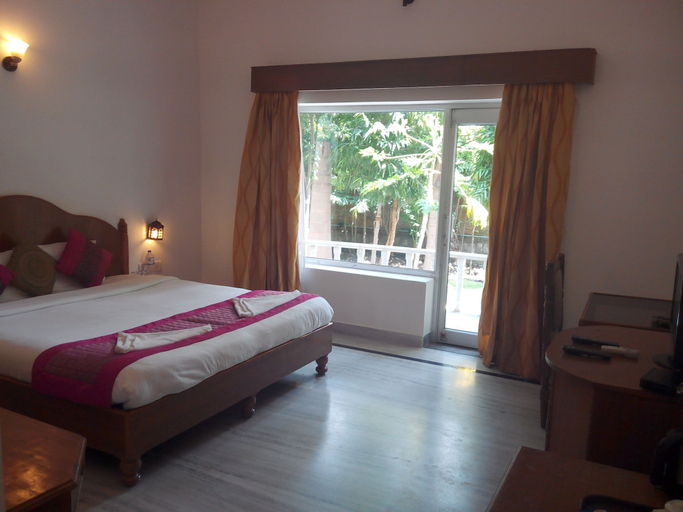 Bedroom 3, Hotel Isabel Palace, Chhatarpur