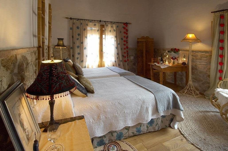 Bedroom 3, Casa El Bailador, Teruel