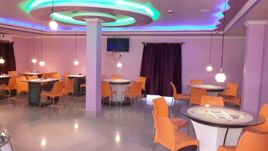 Food & Drinks, Hotel Gitanjali Raiganj, Uttar Dinajpur