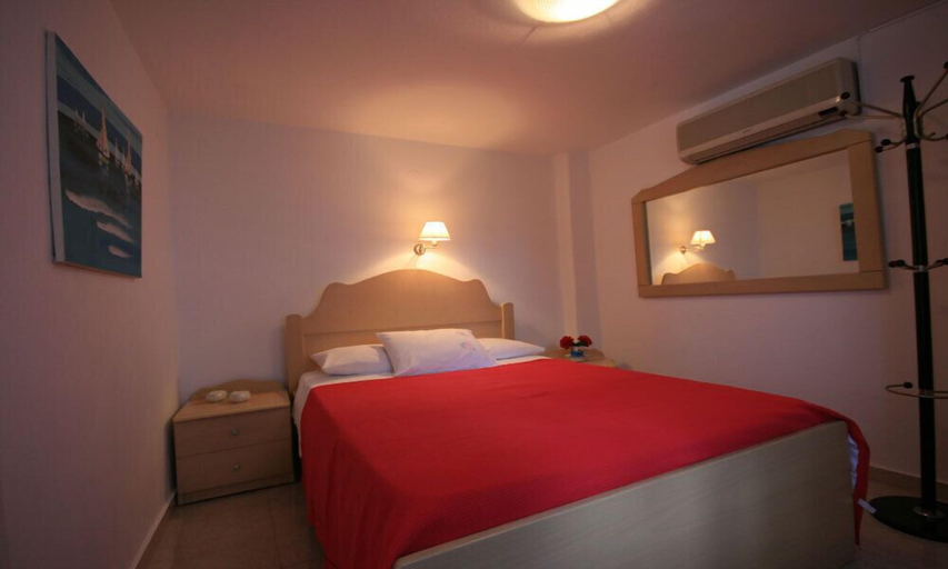 Bedroom 3, Leonardos Apartments, South Aegean