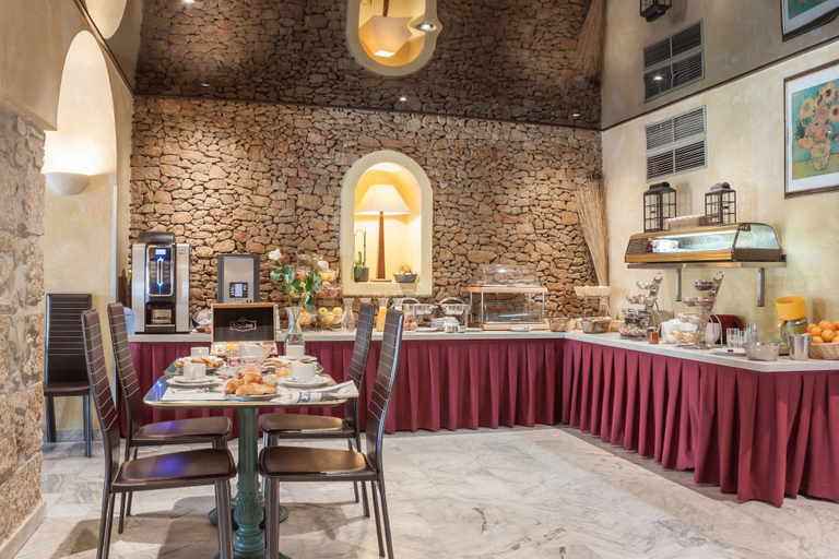 Food & Drinks 5, Hotel Boreal, Alpes-Maritimes