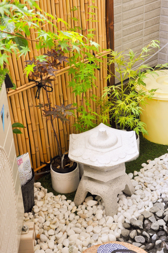 Others 5, Harper House, Osaka