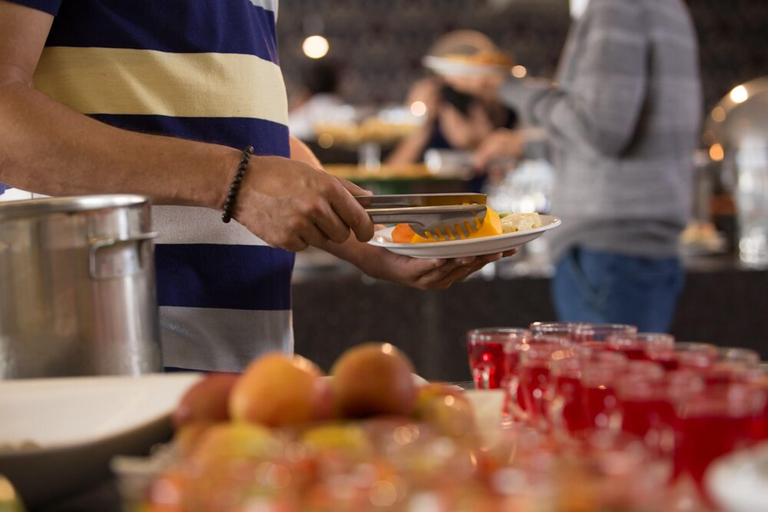 Food & Drinks 5, Liguori Hotel, Trindade