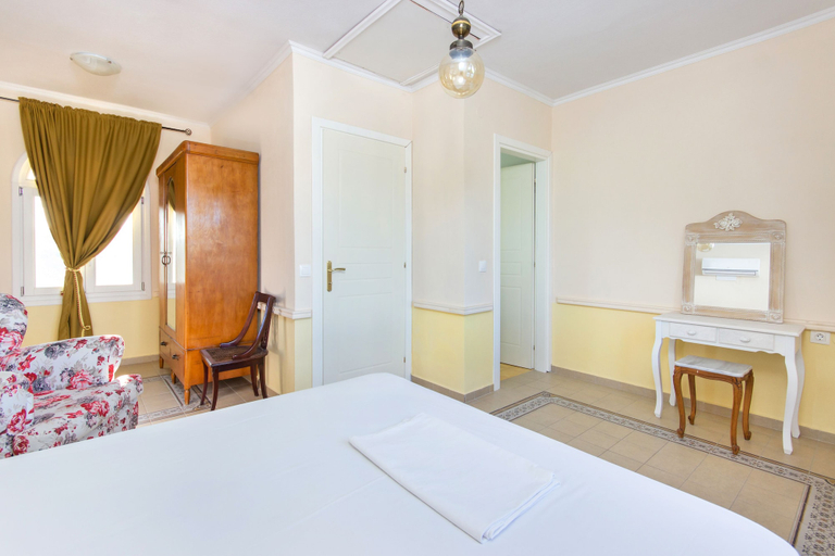 Bedroom 3, Villas Thassos, East Macedonia and Thrace