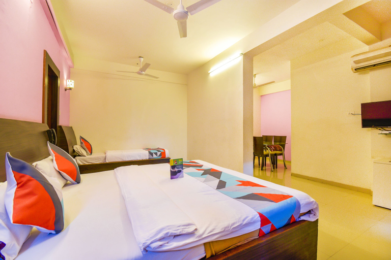 Bedroom 2, FabHotel Malhar Palace, Ahmadnagar