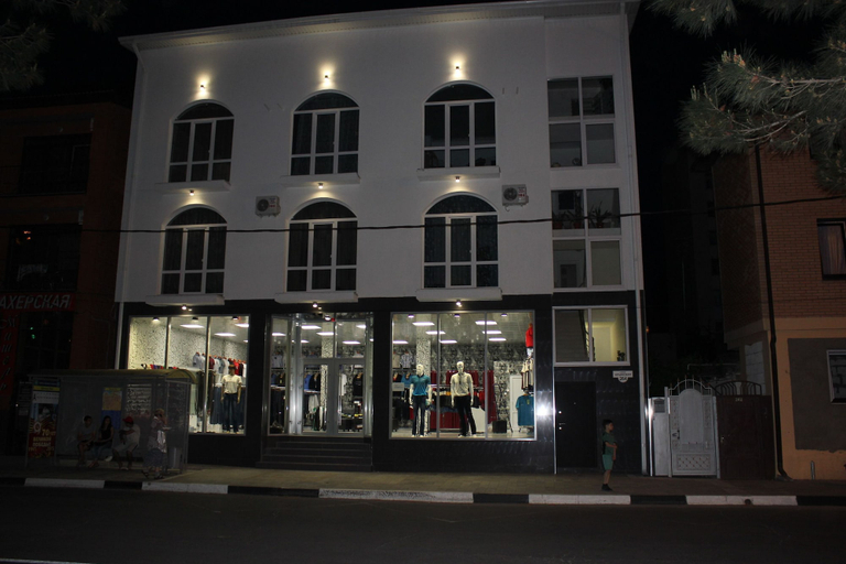Exterior & Views, V gostiah u Svetlani Guest House, Anapskiy rayon
