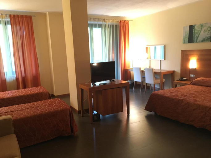 Bedroom 2, Hotel Langhe & Monferrato, Asti