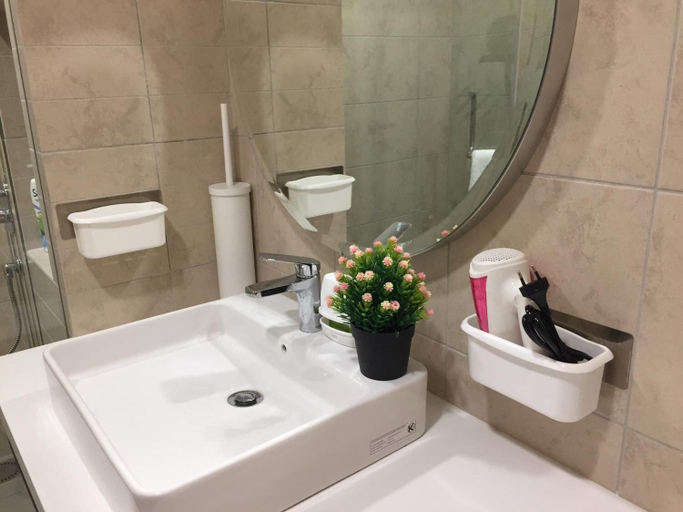 Bathroom 3, The Robertson 1 Bedroom Bukit Bintang KL, Kuala Lumpur