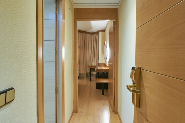 Bathroom 4, Hotel AR Los Arcos, Segovia