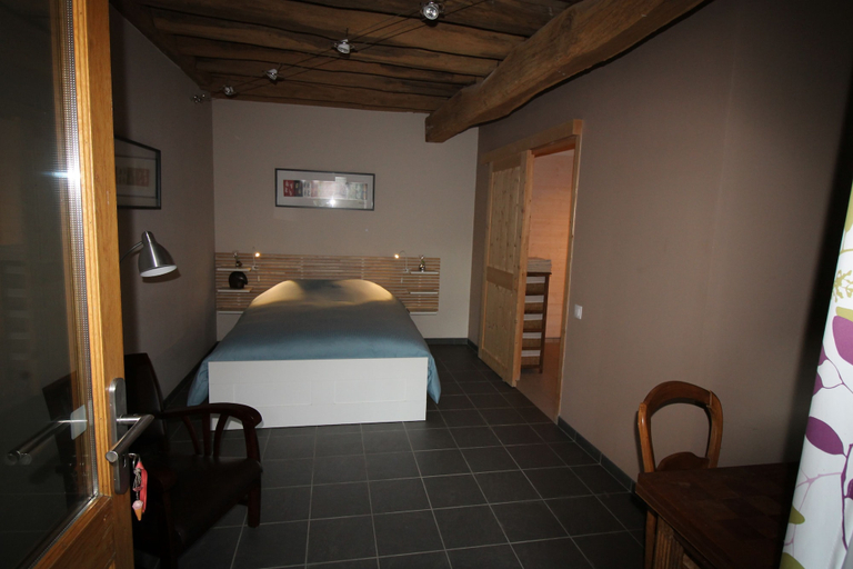 Bedroom 3, La Côte Monsieur Chambres d'Hotes, Yonne