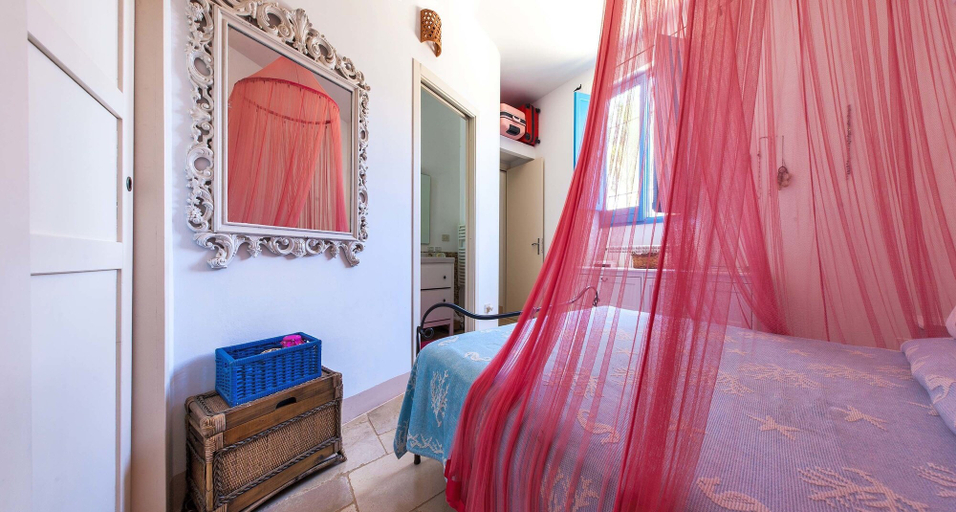 Bedroom 4, La Fuggiola, Brindisi