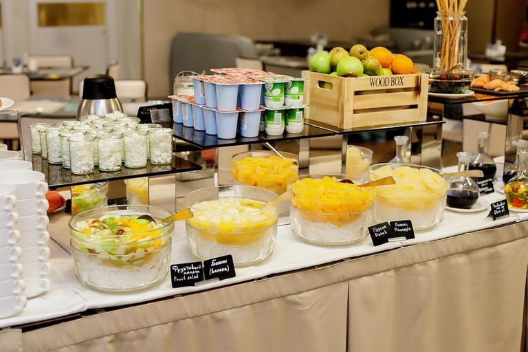 Food & Drinks 5, Apartments by Palmira Business Club, Southern