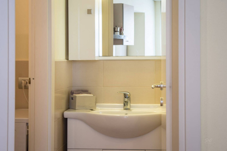 Bathroom 3, Feel at Home - Casa Linda, Brescia