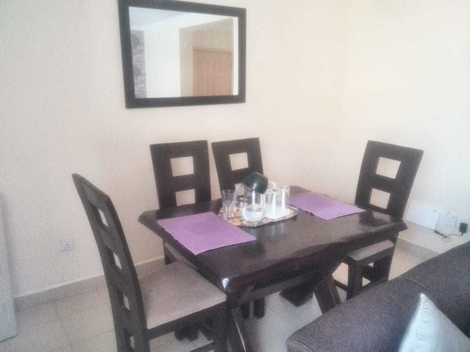 Others 3, Cosy 3 Bedroom Apartment, Mavoko