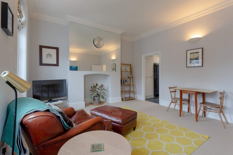Others 4, Vibrant 1 Bedroom Flat In Islington With Garden, London