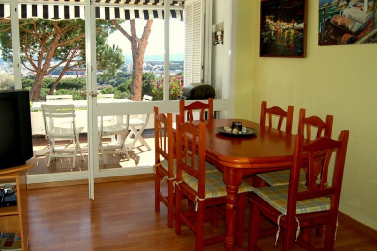 Others 5, Appartement Avec Piscine A Politur, Girona