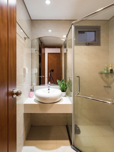 Bathroom 4, Bom Homestay Vinhomes Times City, Hai Bà Trưng